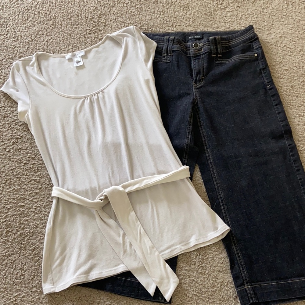 White House Black Market capris with belted tee!